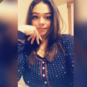 Meet your Posher, Stephany